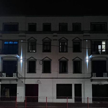 Gamler Apartments By Letrent Жирардув Экстерьер фото